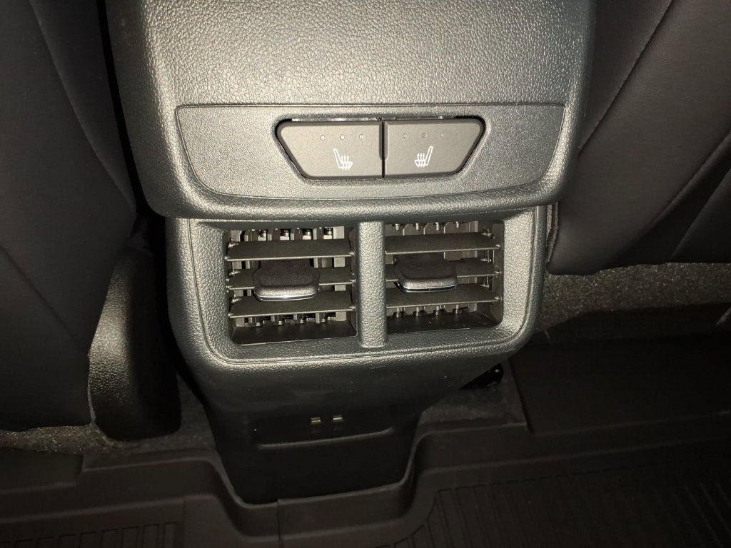 New 2027 GMC Terrain Denali w/ LPO, Floor Liner Package AWD/4WD image 16