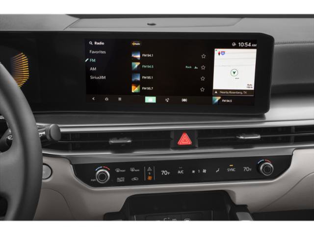 Used 2025 Kia Sorento EX w/ Panoramic Sunroof Package image 12