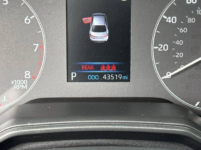 Used 2025 Toyota Corolla LE FWD image 19