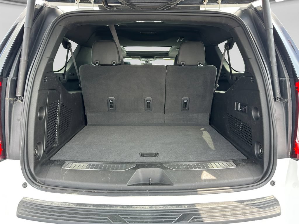Used 2022 GMC Yukon XL AT4 w/ AT4 Premium Plus Package AWD/4WD image 43