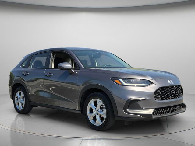 Used 2025 Honda HR-V LX image 9