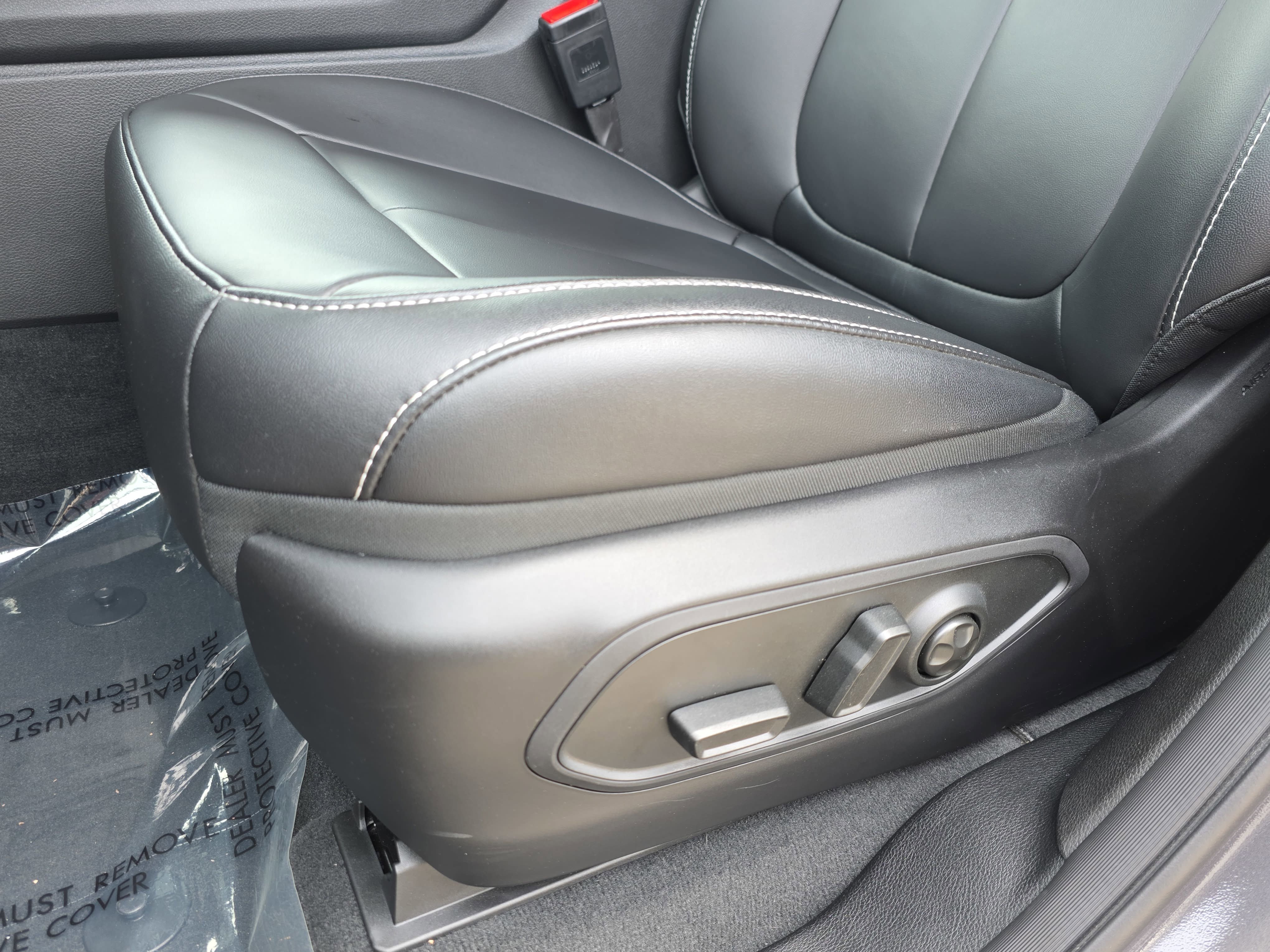 Used 2025 Jeep Grand Cherokee L Limited image 25