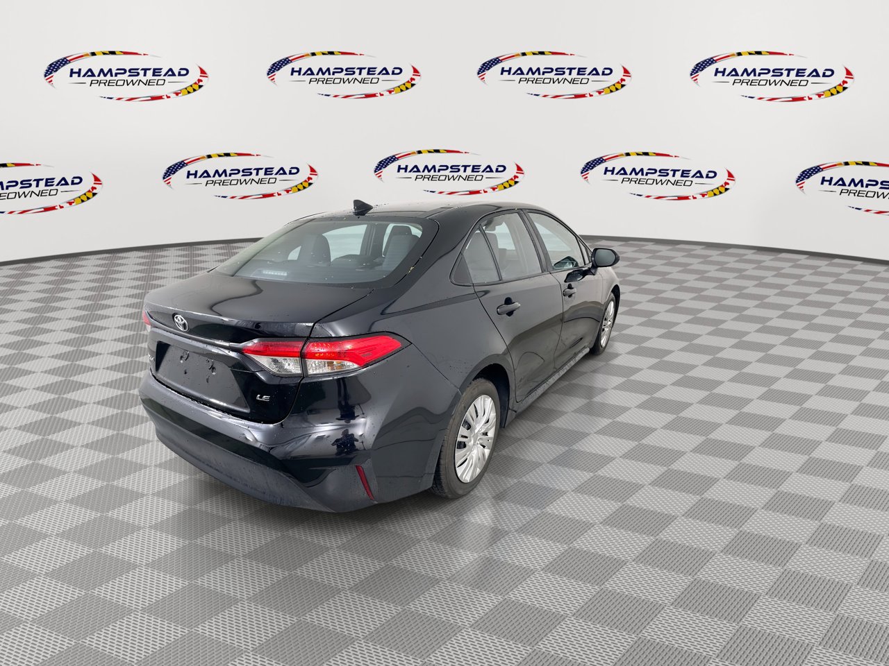 Used 2023 Toyota Corolla LE FWD image 8