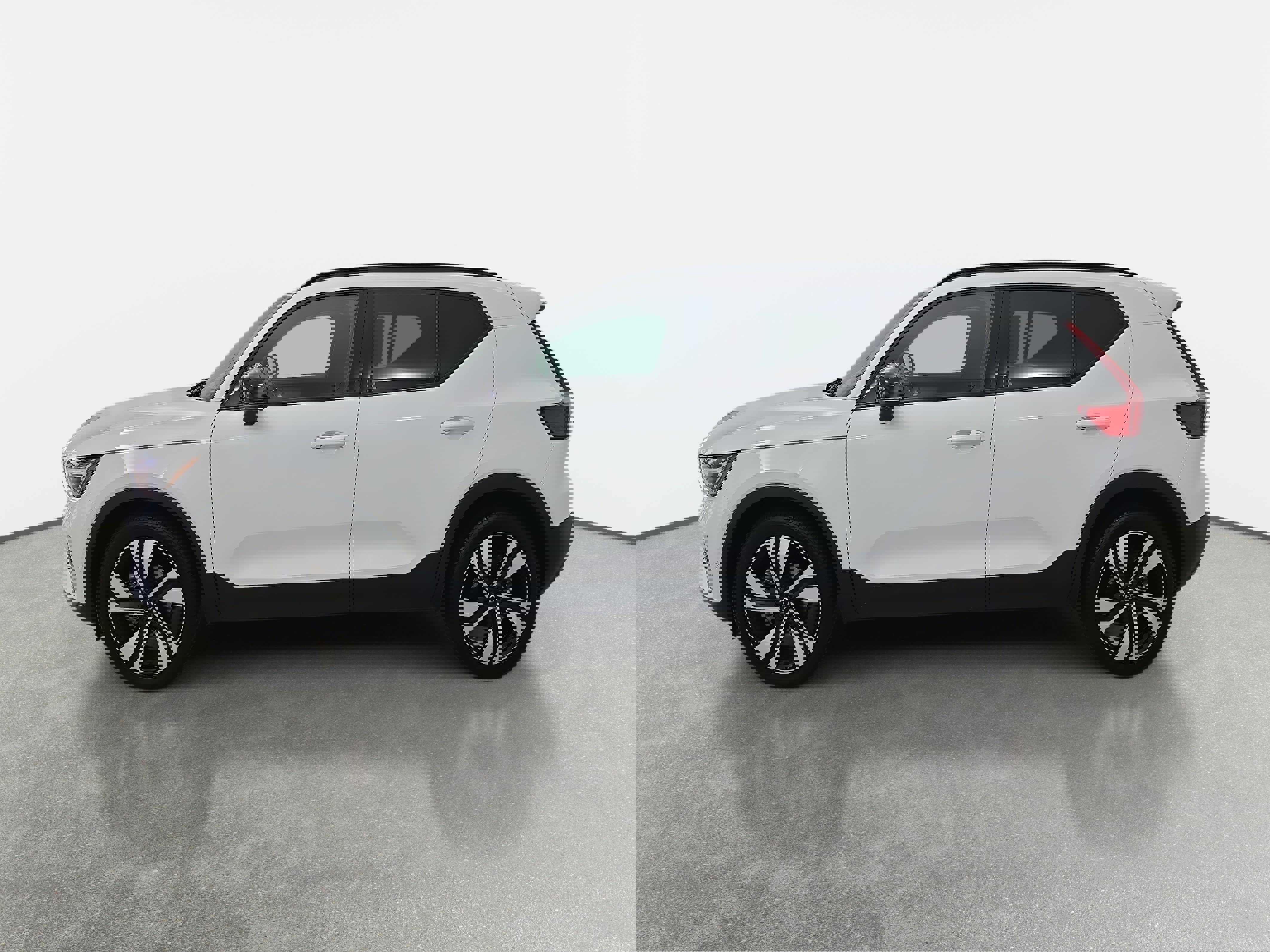 Used 2023 Volvo XC40 B4 Ultimate w/ Protection Package Premier image 6