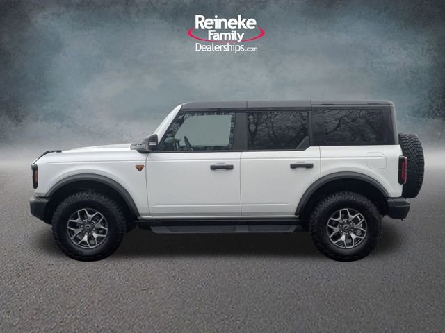 Used 2025 Ford Bronco Badlands image 9