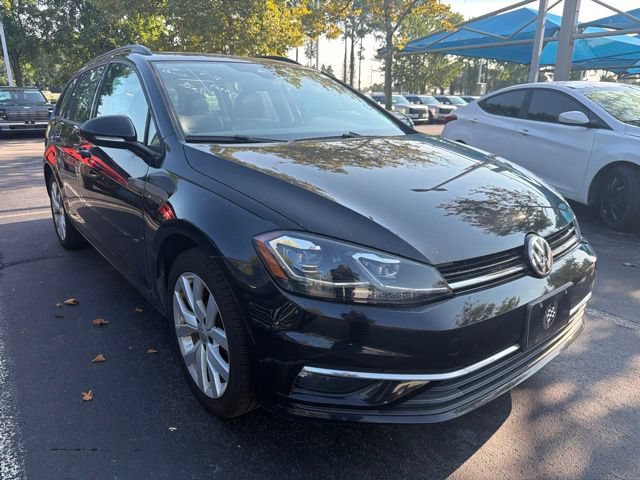 Used 2019 Volkswagen Golf SE
