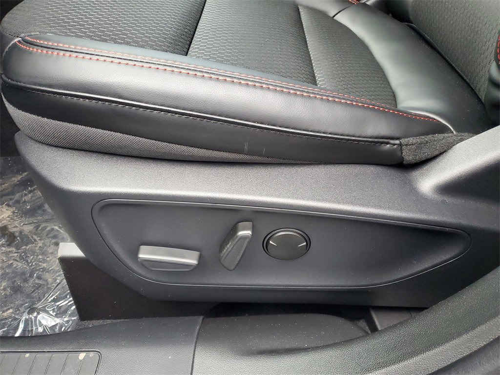 New 2026 Ford Escape ST-Line Select w/ Equipment Group 401A image 7