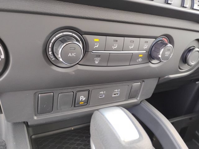 New 2026 Nissan Frontier SV w/ Tow Package AWD/4WD image 18