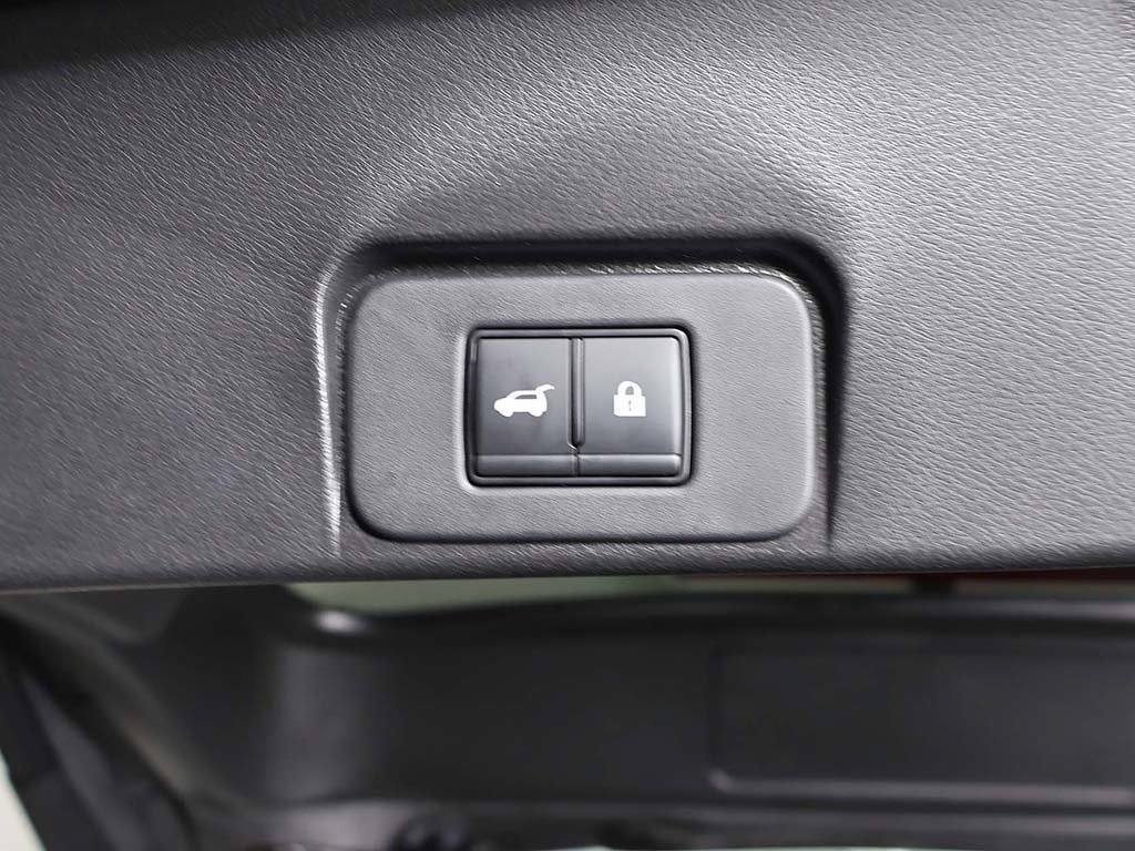 Used 2023 Nissan Rogue SL w/ SL Premium Package FWD image 20