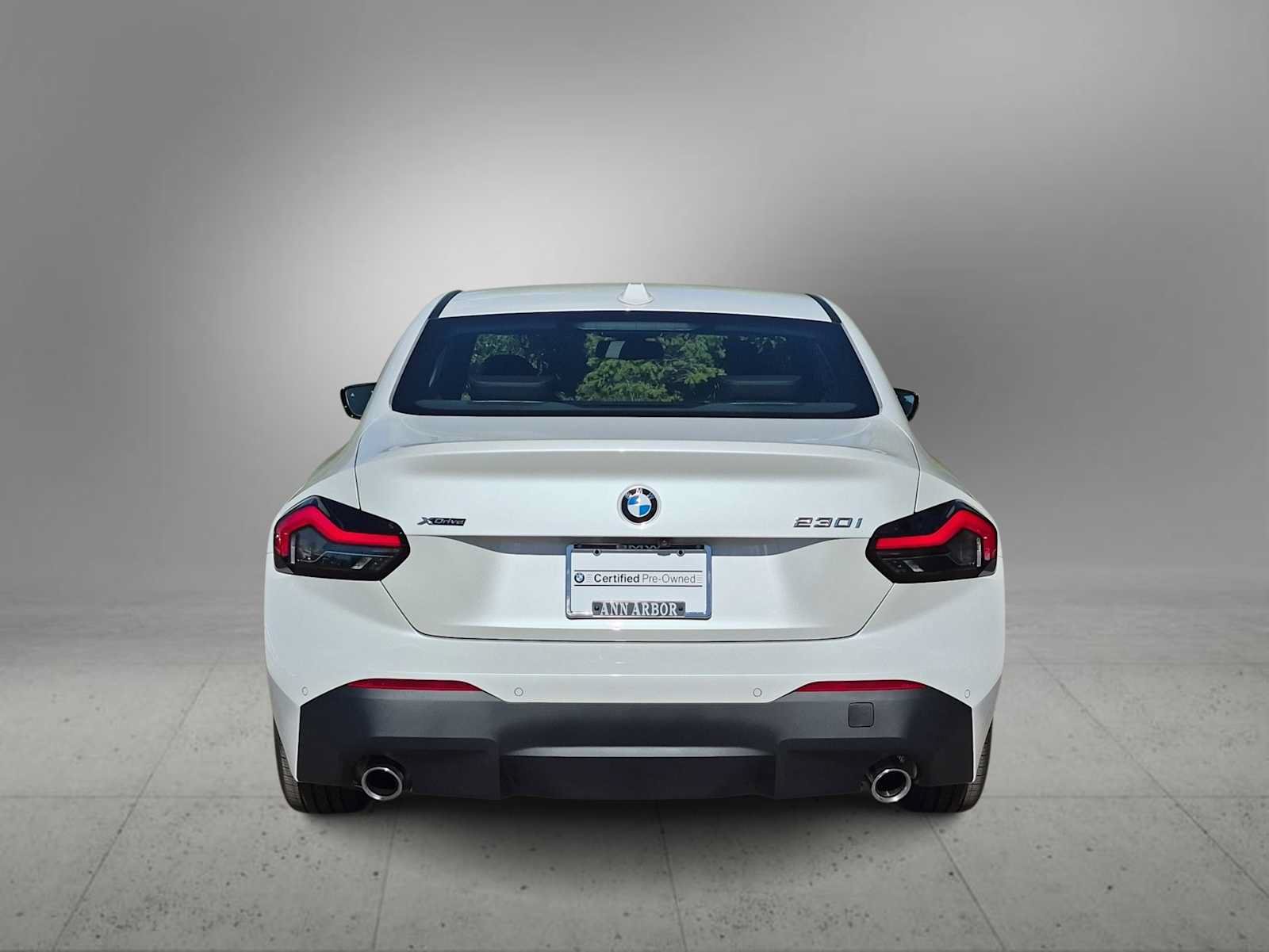 Used 2025 BMW 230i xDrive Coupe w/ Premium Package AWD/4WD image 7