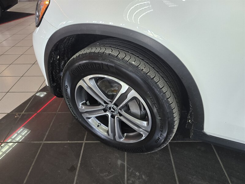 Used 2018 Mercedes-Benz GLC 300 image 29