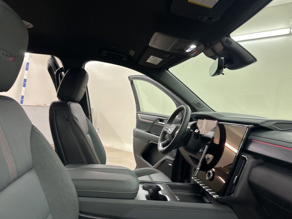 New 2026 GMC Acadia AT4 w/ Luxury Package image 16