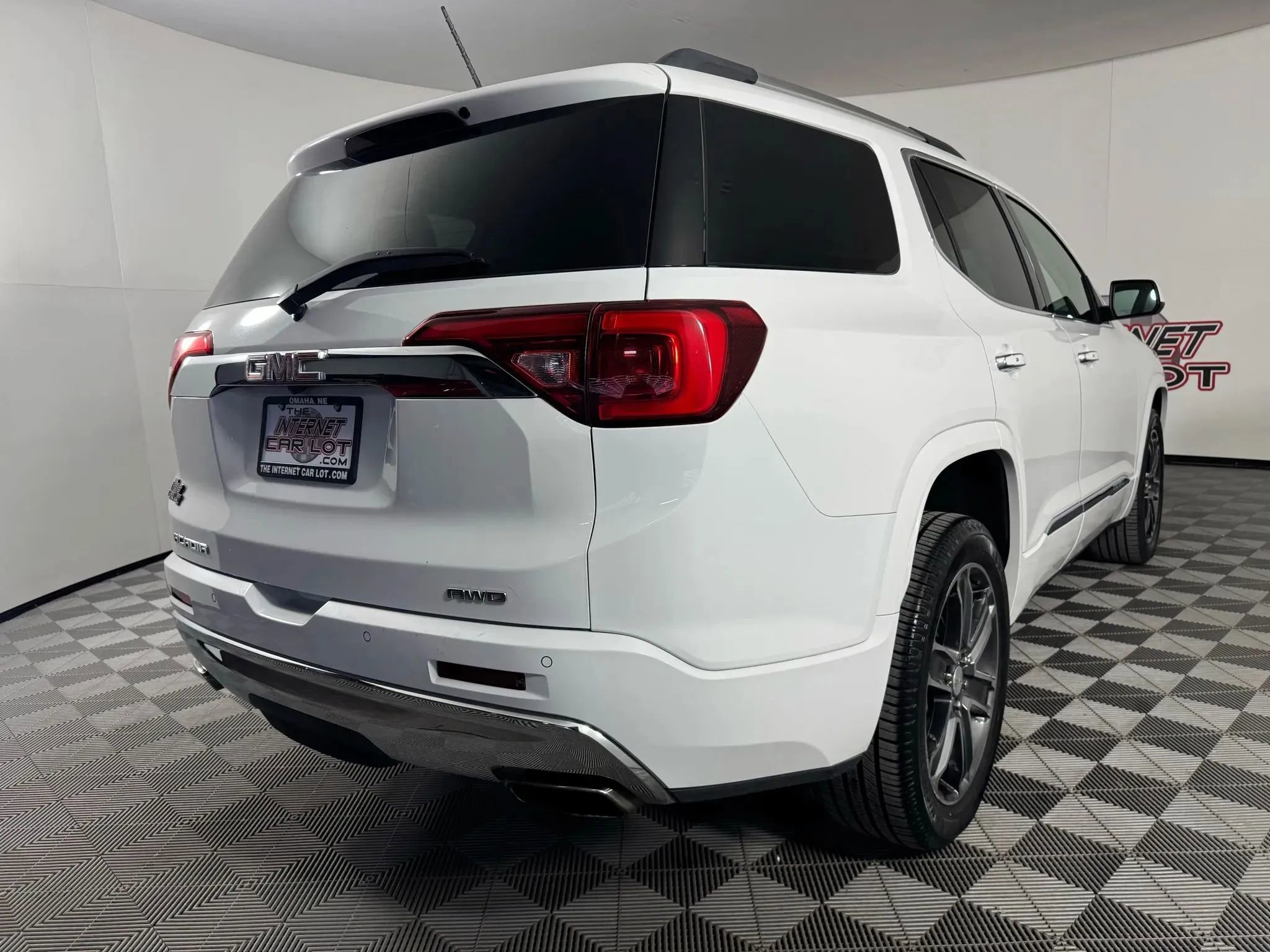 Used 2019 GMC Acadia Denali AWD/4WD image 29