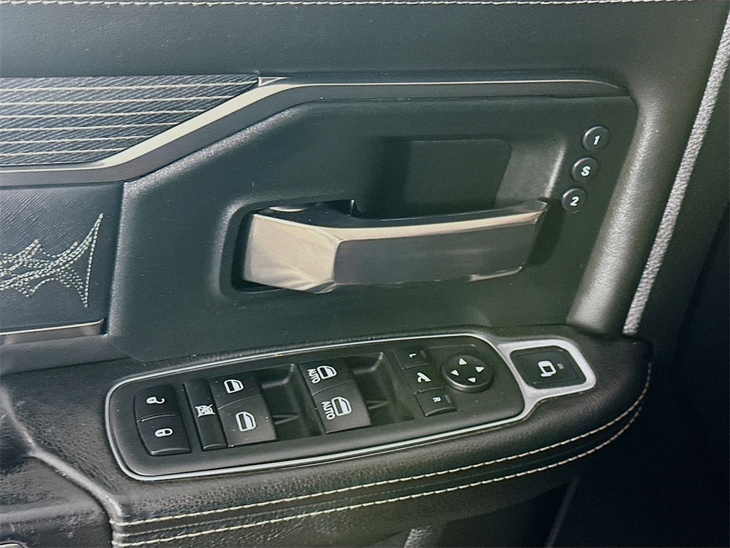 Used 2019 RAM 3500 Limited image 25