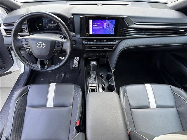 Used 2025 Toyota Camry SE FWD image 23