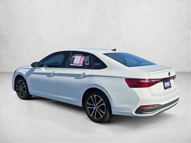 Used 2025 Volkswagen Jetta Sport FWD image 8