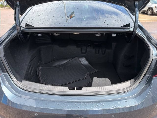 Used 2019 Chevrolet Malibu Hybrid FWD image 8