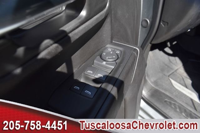 Used 2025 Chevrolet Silverado 1500 Custom image 17