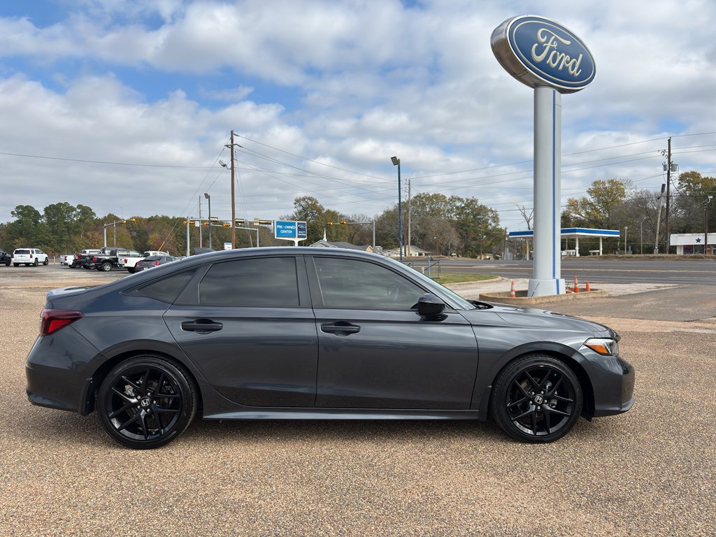 Used 2025 Honda Civic Sport image 6