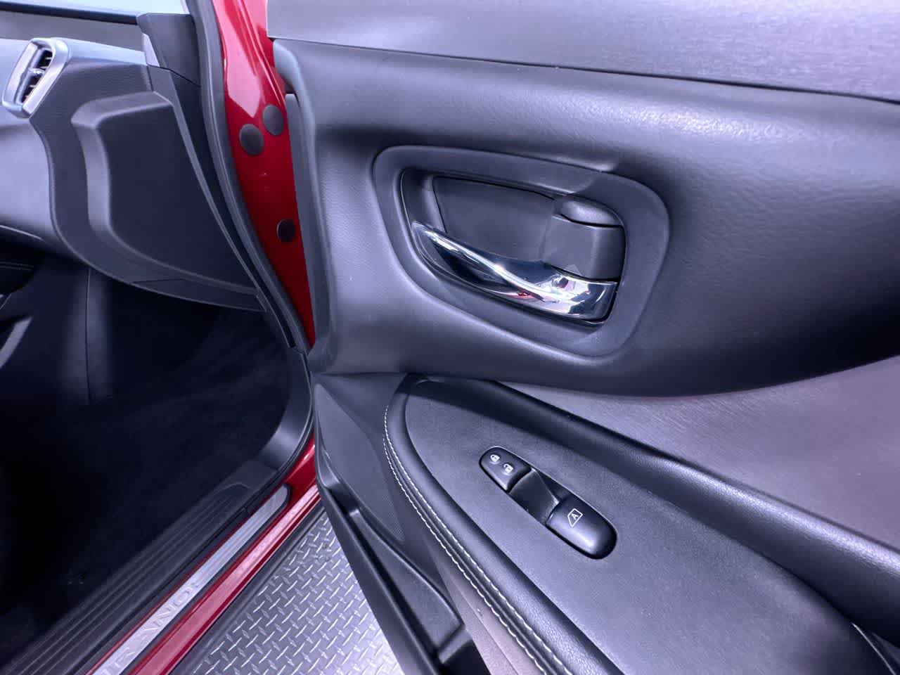 Used 2020 Nissan Murano SV AWD/4WD image 37