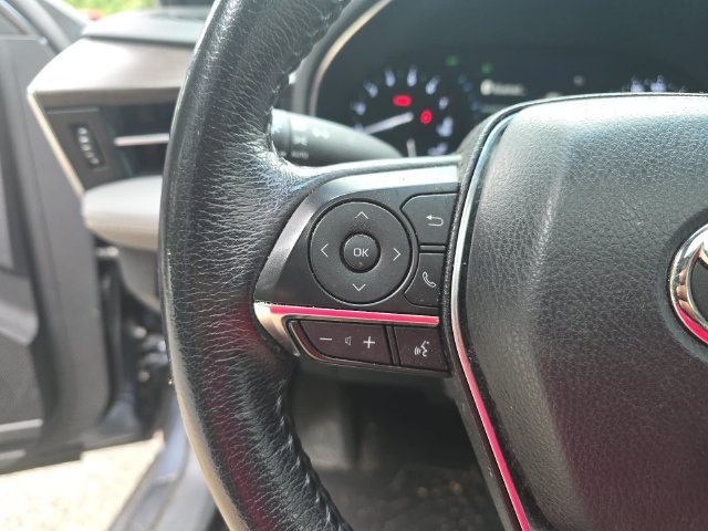 Used 2019 Toyota Avalon XLE w/ Moonroof Package FWD image 15