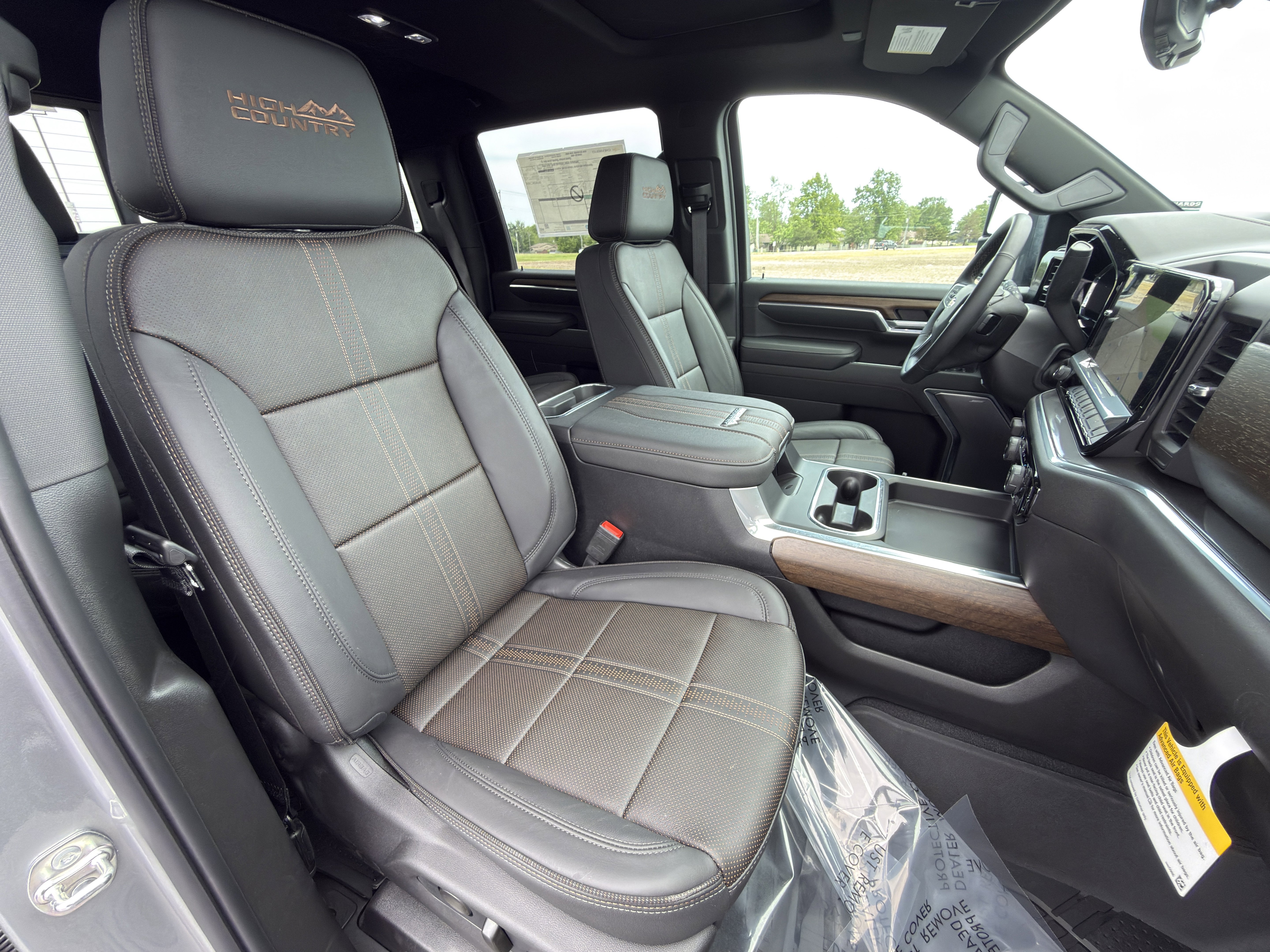 New 2026 Chevrolet Silverado 3500 High Country w/ High Country Premium Package AWD/4WD image 17