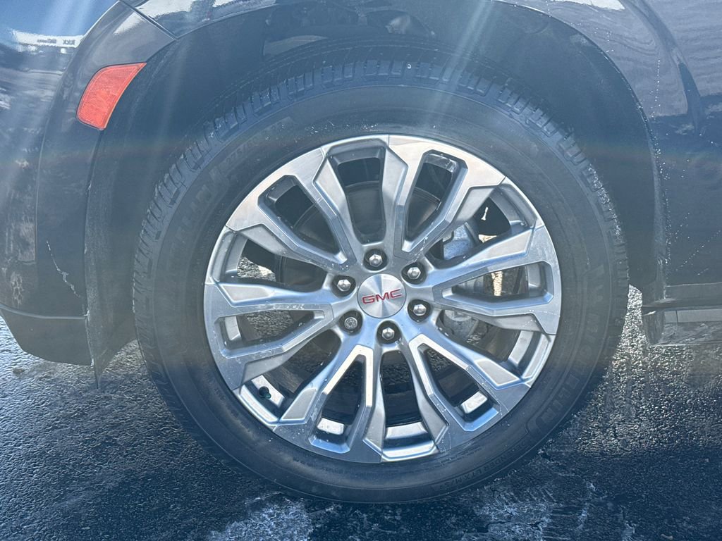 Used 2022 GMC Yukon Denali w/ Max Trailering Package image 13