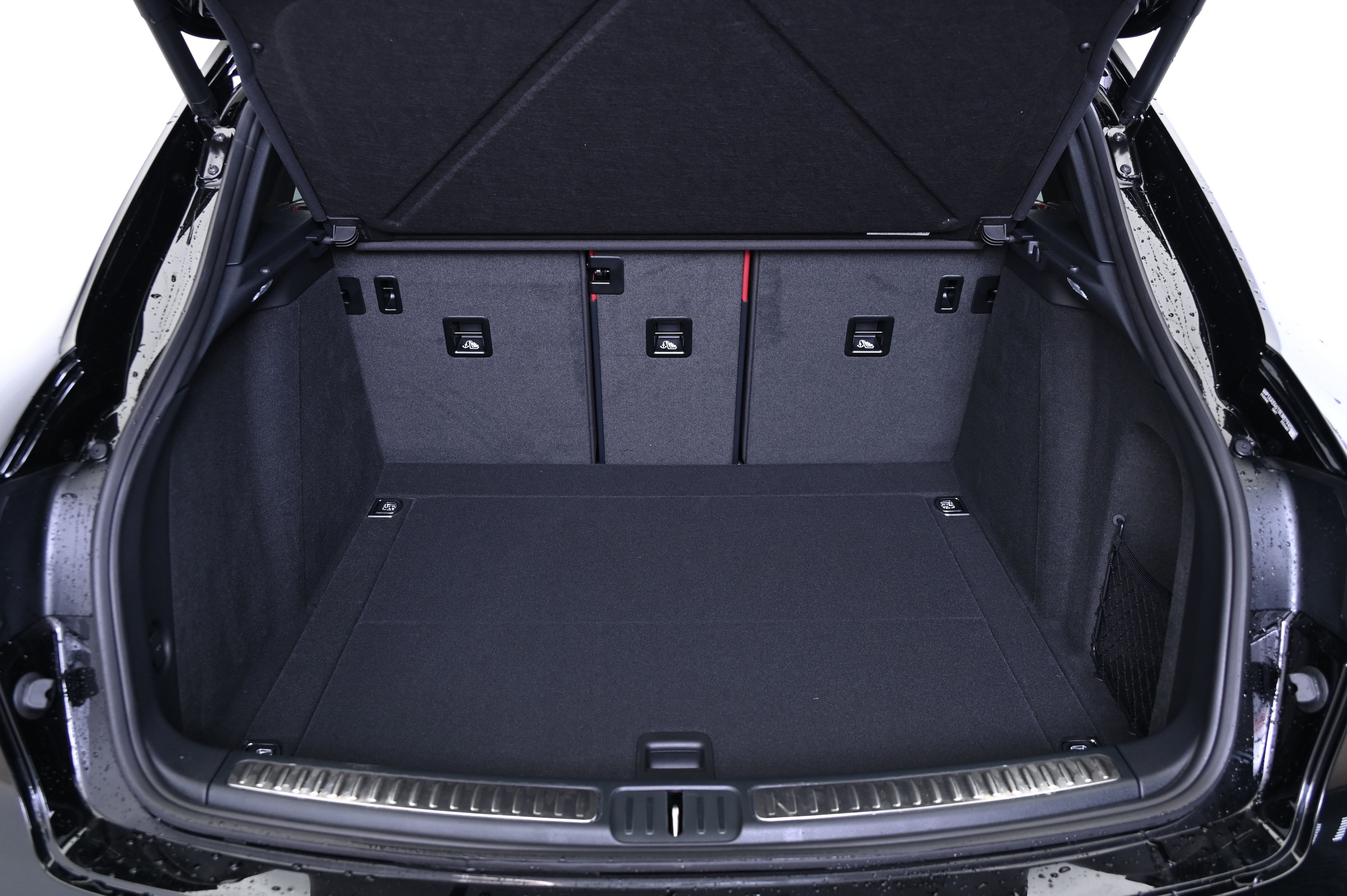 Certified 2025 Porsche Macan image 21