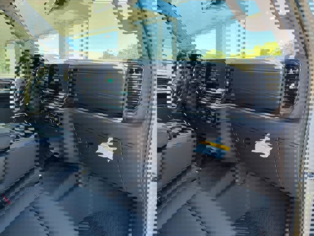 New 2026 Chevrolet Silverado 2500 LT w/ All Star Edition image 11