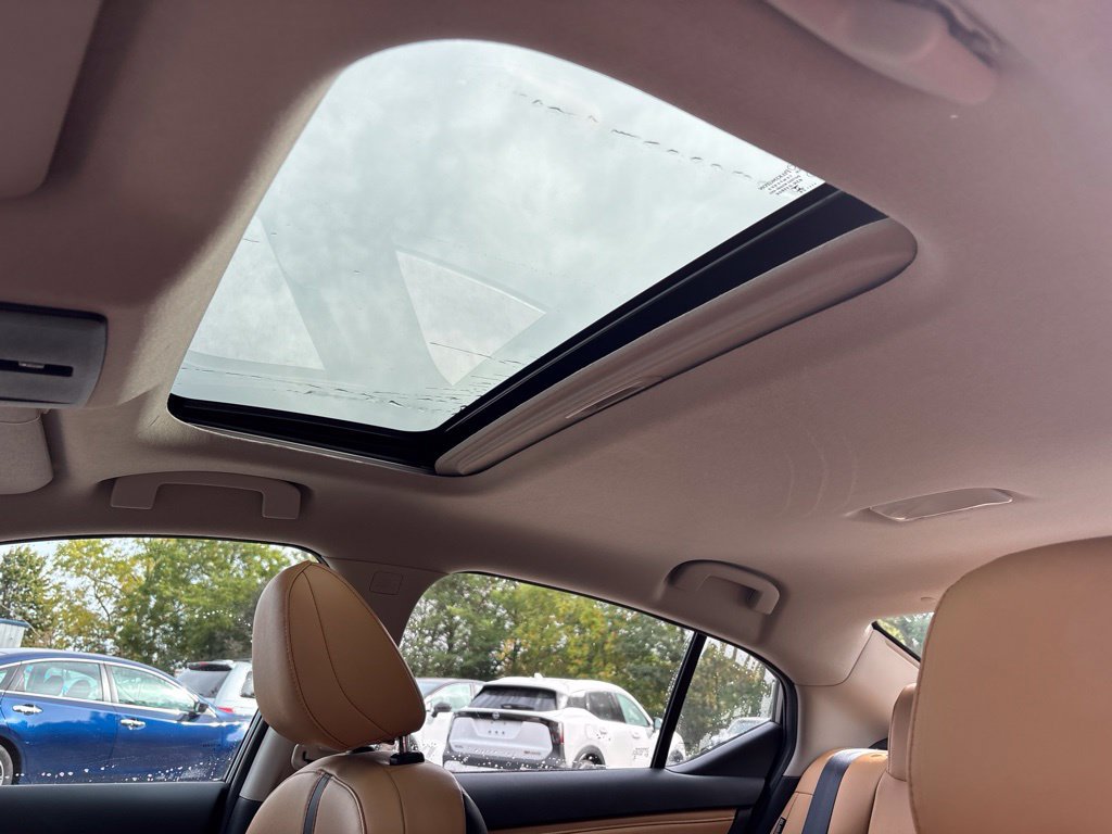 Certified 2025 Nissan Sentra SV w/ SV Premium Package FWD image 21