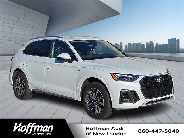 Certified 2025 Audi Q5 2.0T Premium Plus w/ Premium Plus Package image 1