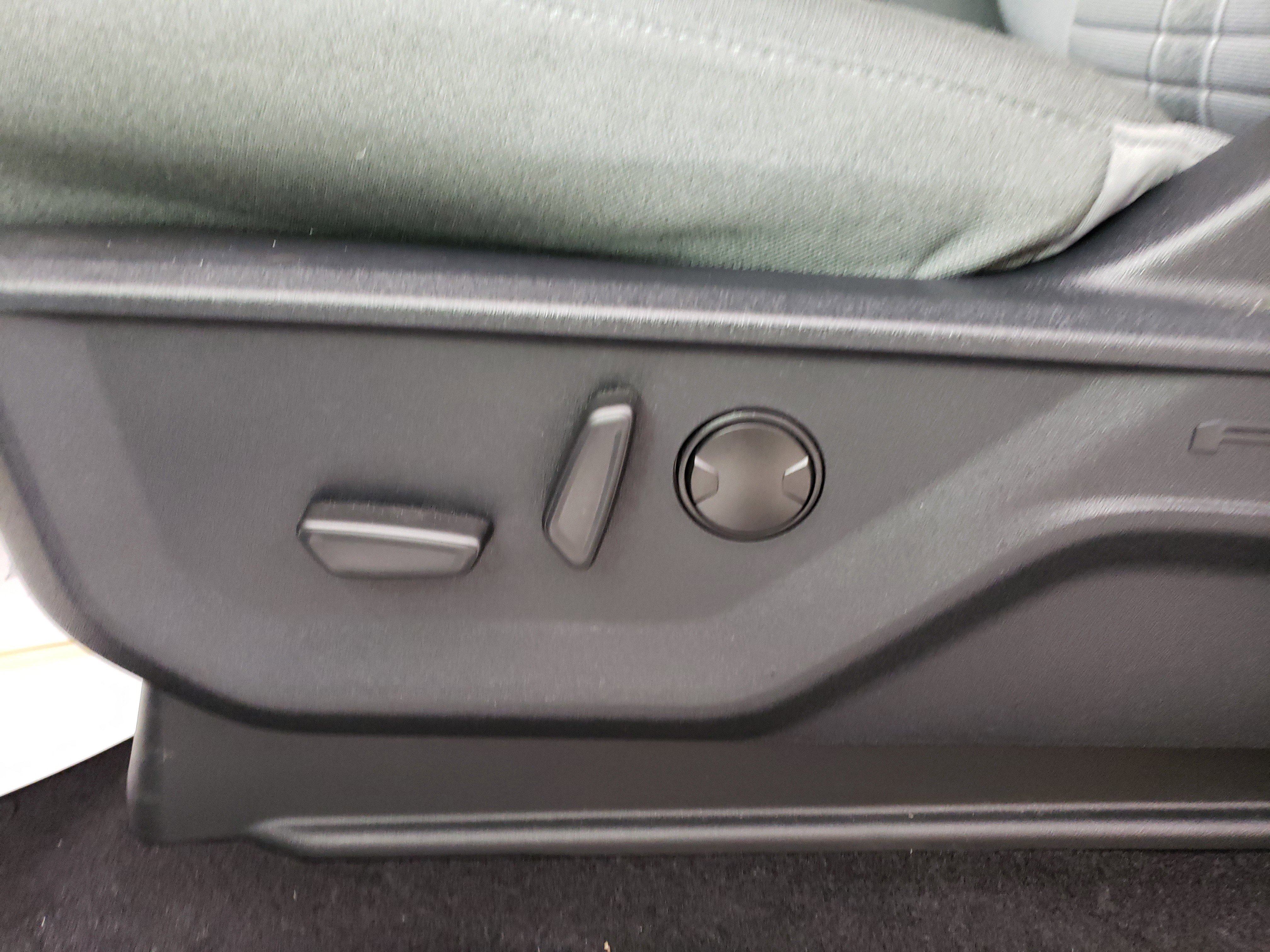 Used 2023 Ford F150 XLT w/ Equipment Group 302A High image 13