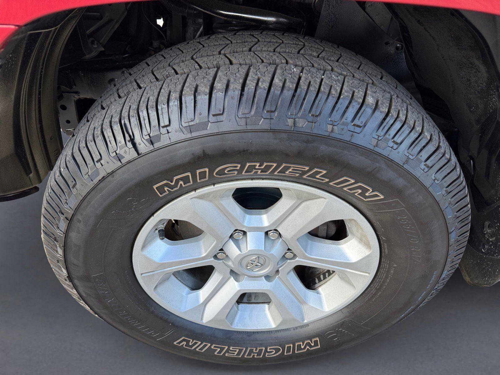 Used 2016 Toyota 4Runner SR5 Premium image 9