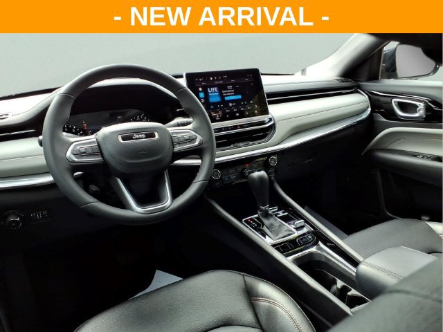 Used 2024 Jeep Compass Limited AWD/4WD image 13