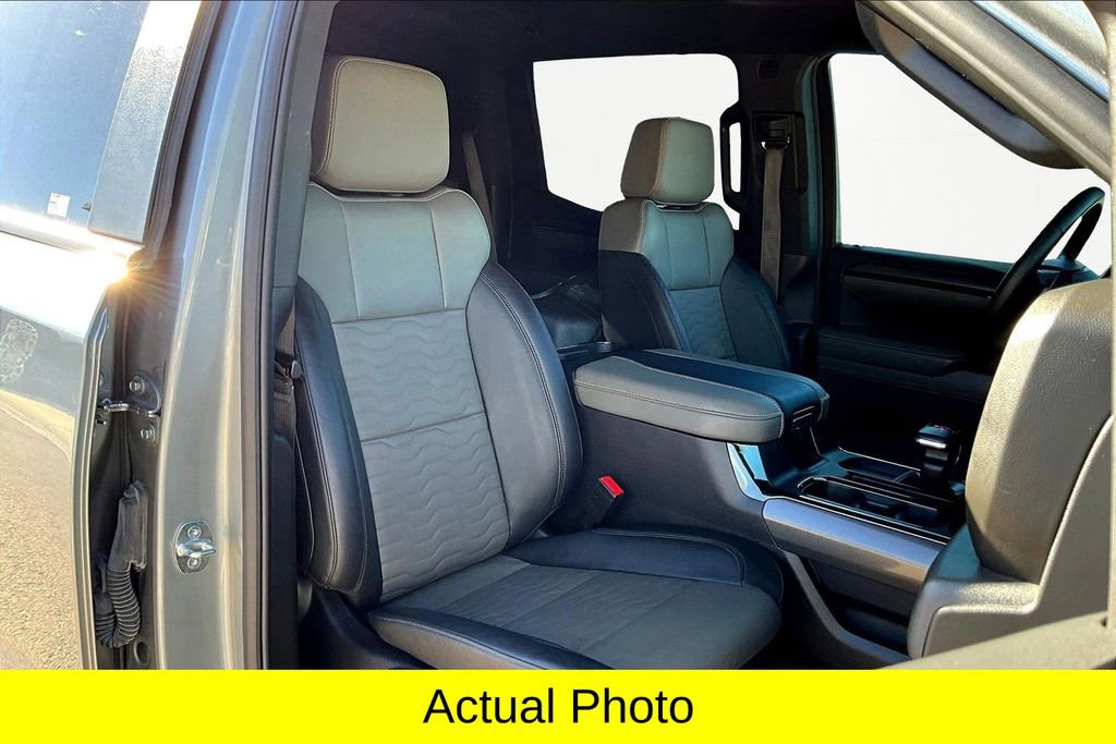 Used 2024 Chevrolet Silverado 1500 ZR2 w/ Technology Package image 7