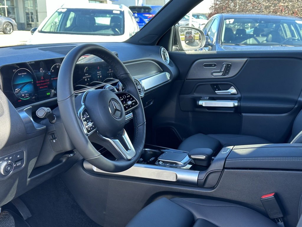 Used 2023 Mercedes-Benz EQB 300 4MATIC image 10