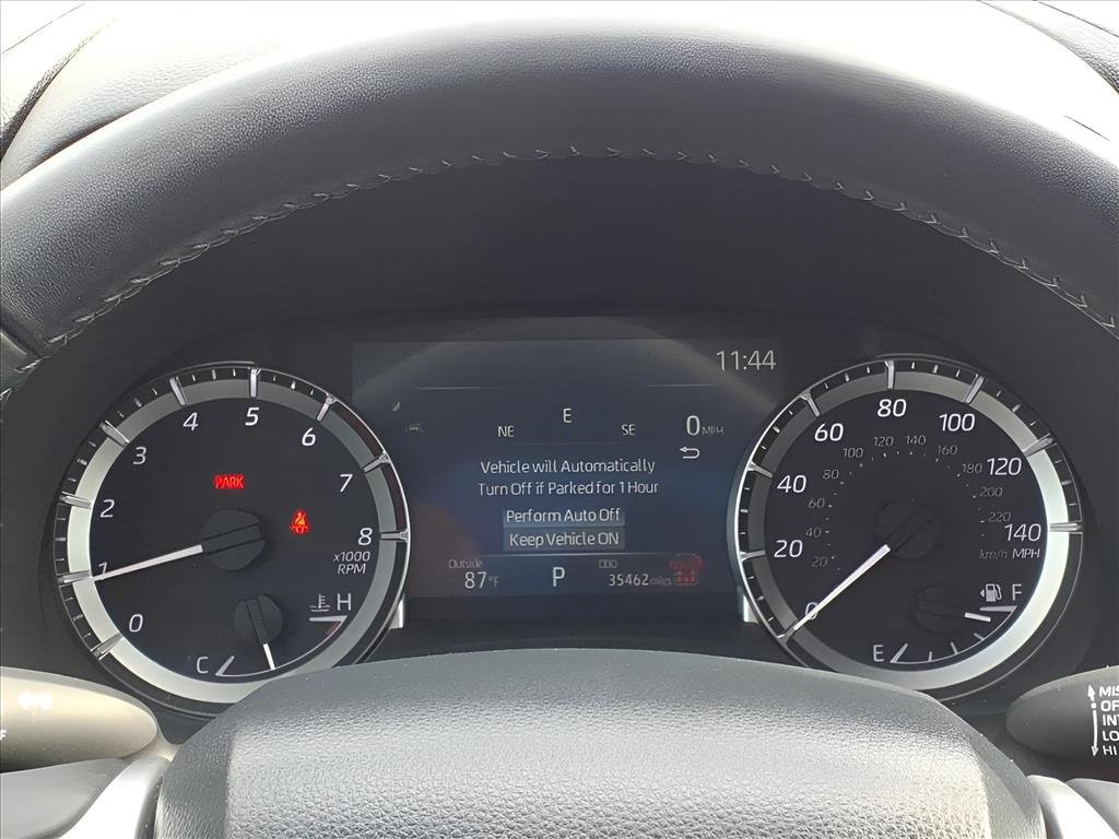 Used 2024 Toyota Highlander XLE image 27