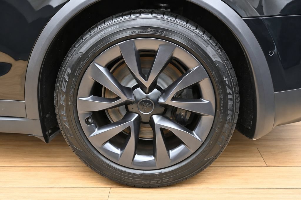 Used 2022 Tesla Model X AWD/4WD image 6