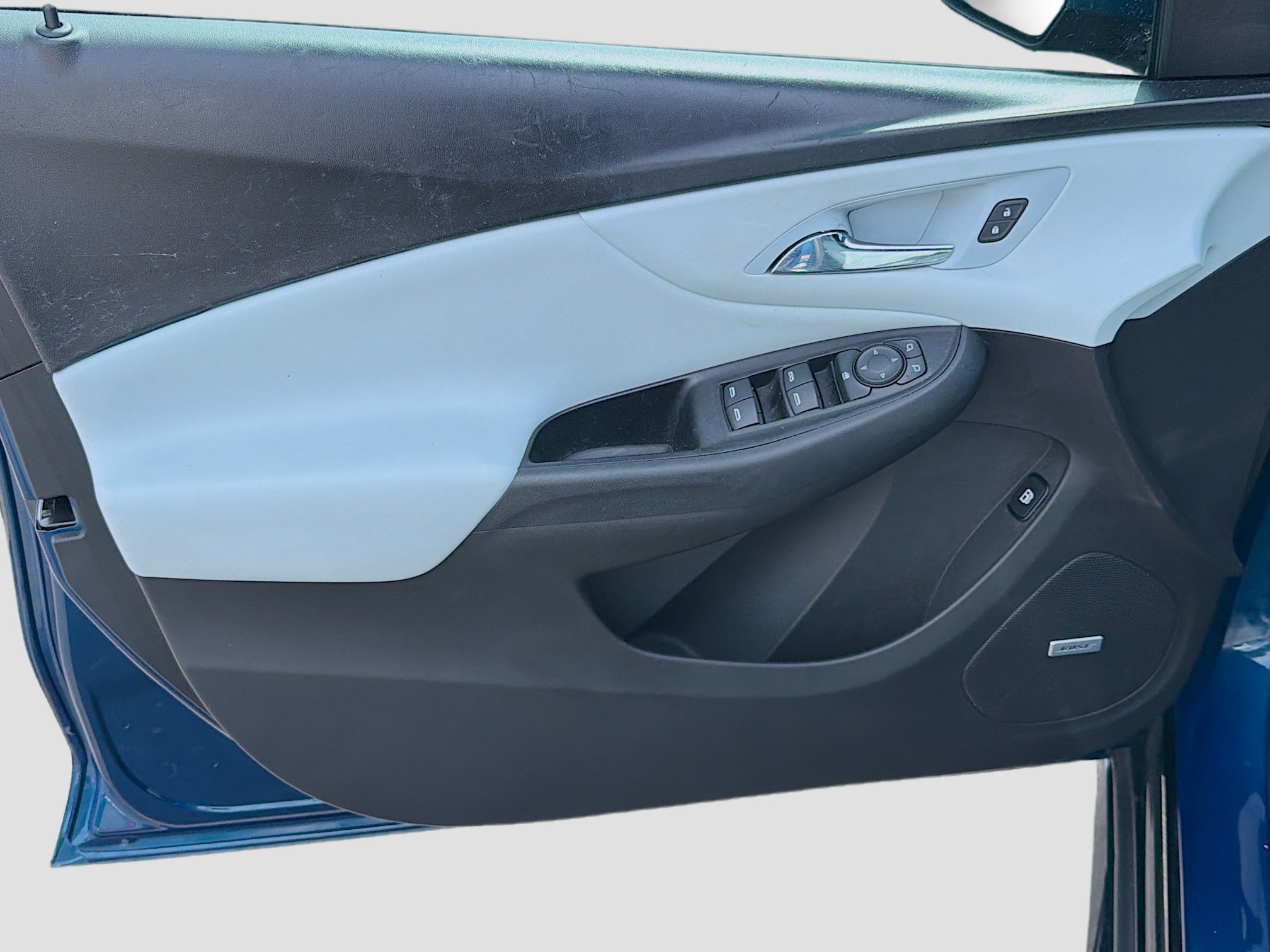 Used 2019 Chevrolet Volt Premier w/ Driver Confidence II Package FWD image 19