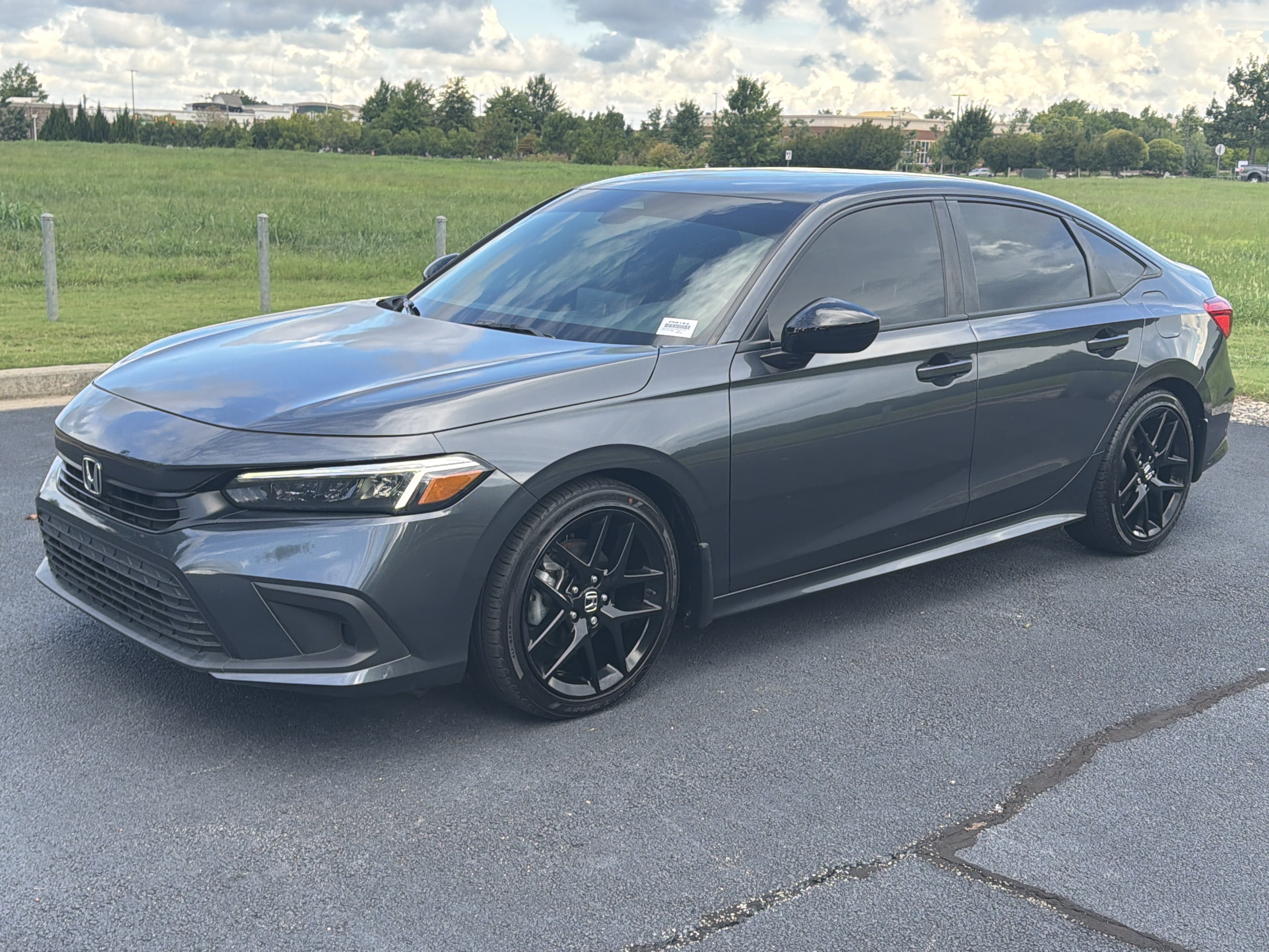Used 2024 Honda Civic Sport image 6
