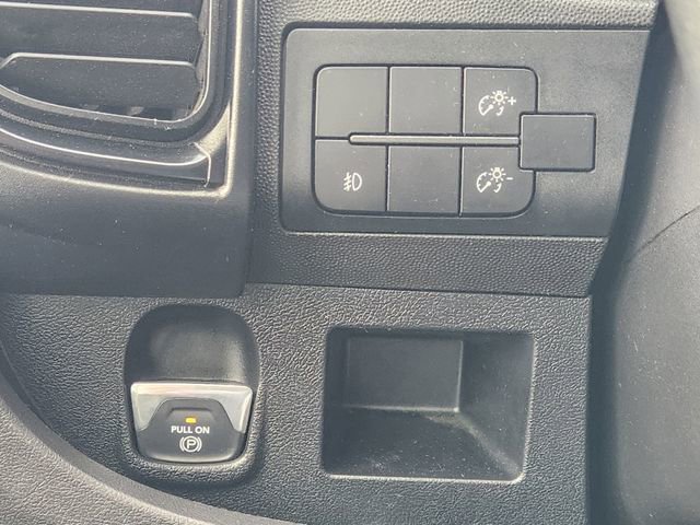 Used 2025 RAM ProMaster 2500 w/ Convenience Group image 24