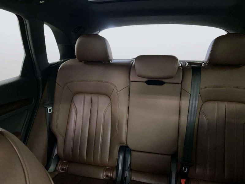Used 2019 Audi Q5 2.0T Premium w/ Convenience Package image 30