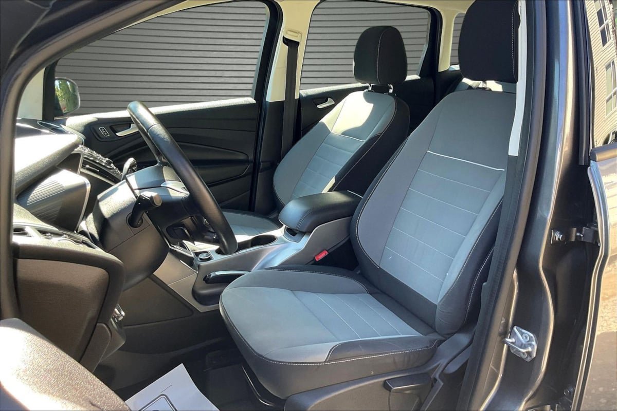 Used 2013 Ford C-MAX SE FWD image 20