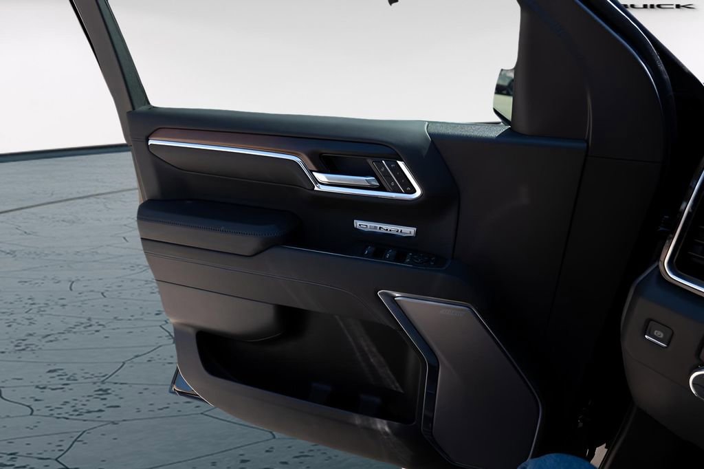 New 2026 GMC Sierra 1500 Denali w/ Denali Reserve Package image 18