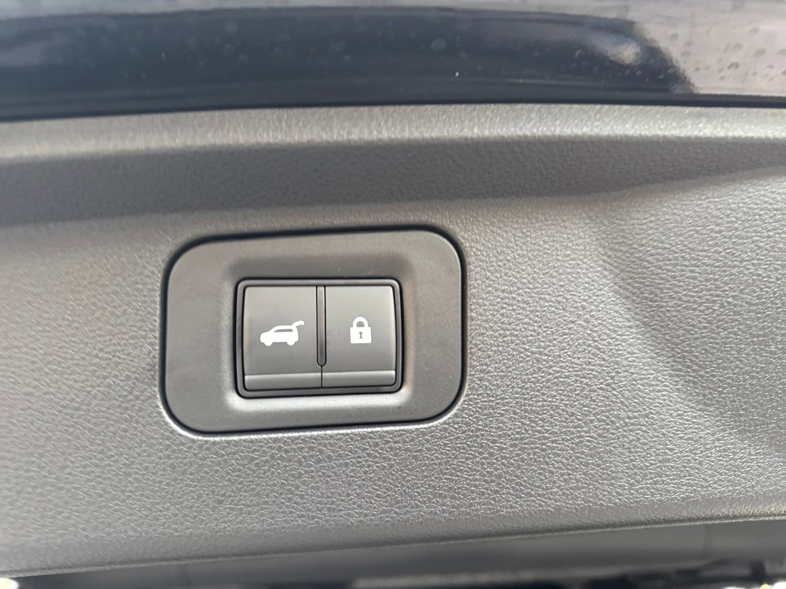 New 2026 Nissan Armada PRO-4X image 33