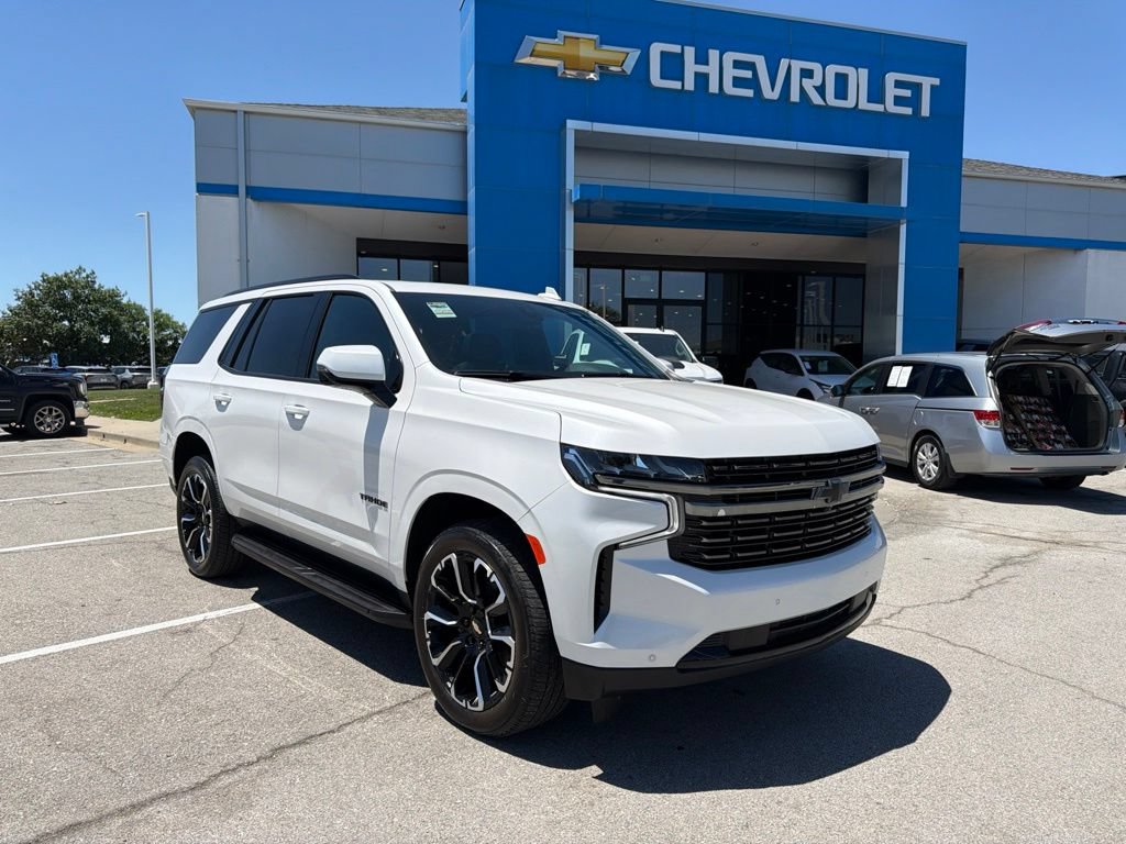 Used 2022 Chevrolet Tahoe RST w/ Sport Performance Package AWD/4WD image 1