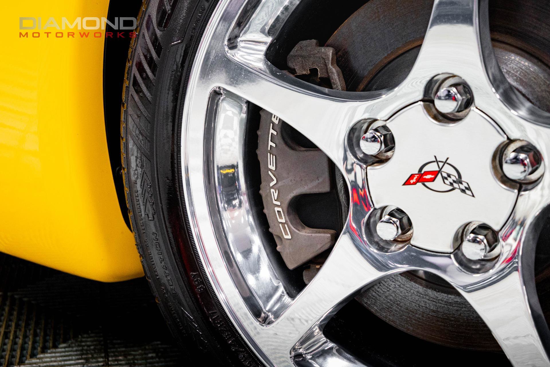 Used 2003 Chevrolet Corvette Coupe w/ Preferred Equipment Group image 39