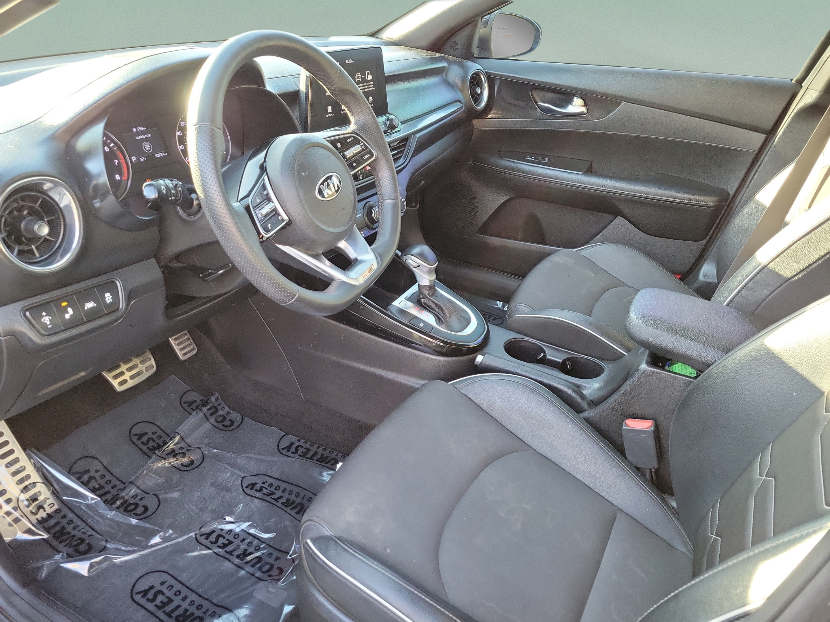 Certified 2021 Kia Forte GT-Line FWD image 14