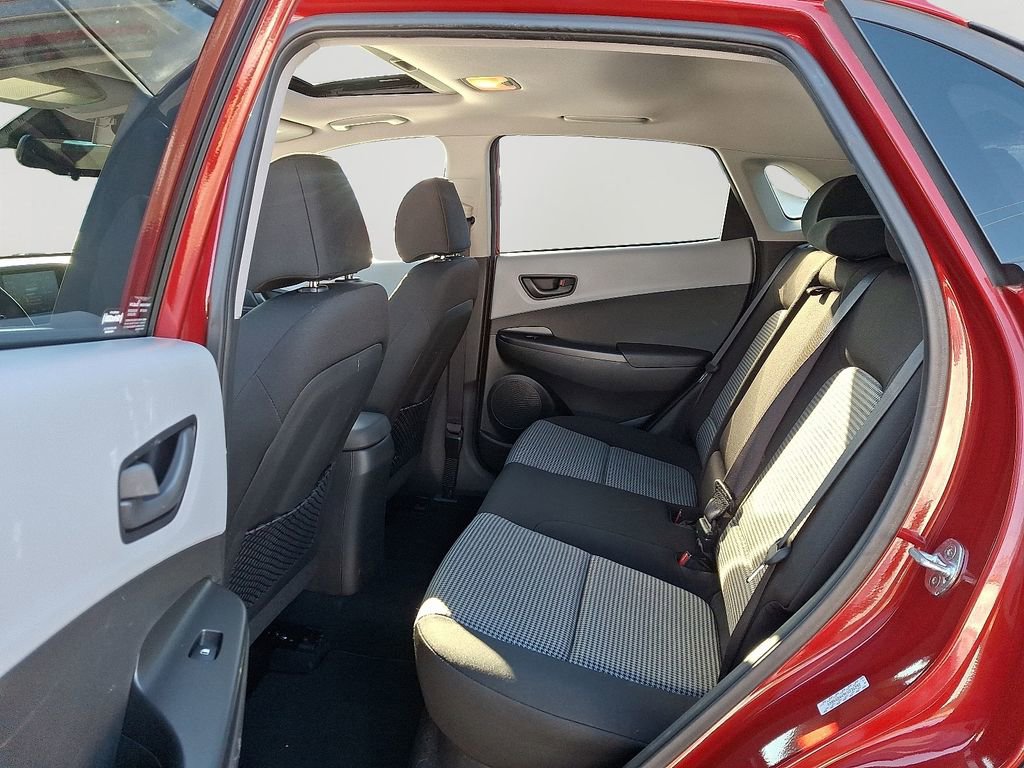 Used 2019 Hyundai Kona SEL w/ SEL Tech Package 02 image 8