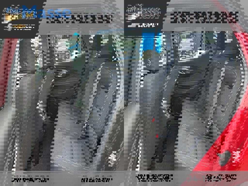 Certified 2023 GMC Terrain SLE w/ Driver Convenience Package image 19